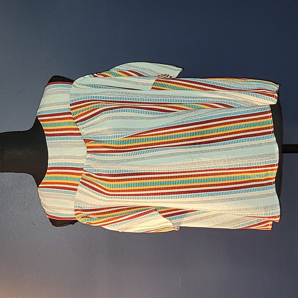 Cold Shoulder Shirt XL